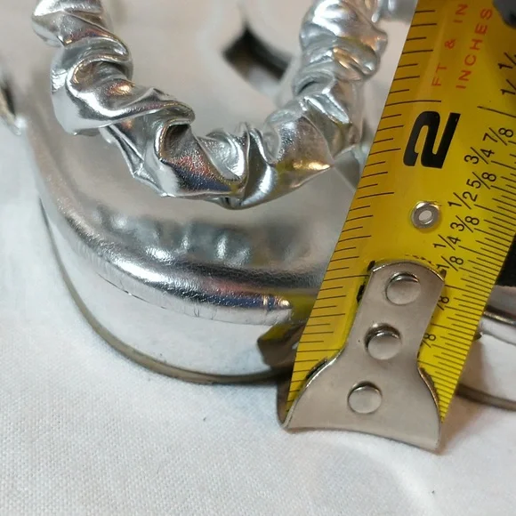 Stuart Weitzman Silver Crystal Sandals ladies size 4. Cruelty Free. VG Condition - Picture 4 of 9